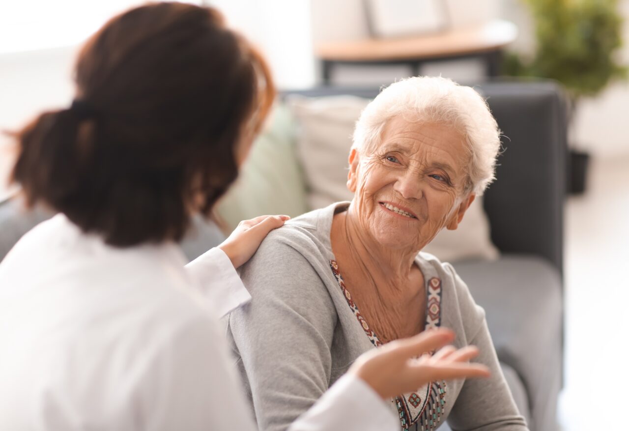 Betreuung und Zuwendung im eigenen Zuhause – 24-Stunden-Pflege